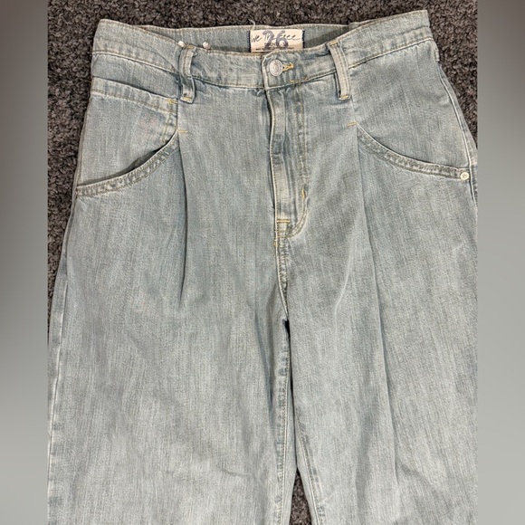 FREE PEOPLE We The Free Luca Super Slouch Trouser Jean size 26 Womens - Picture 6 of 8